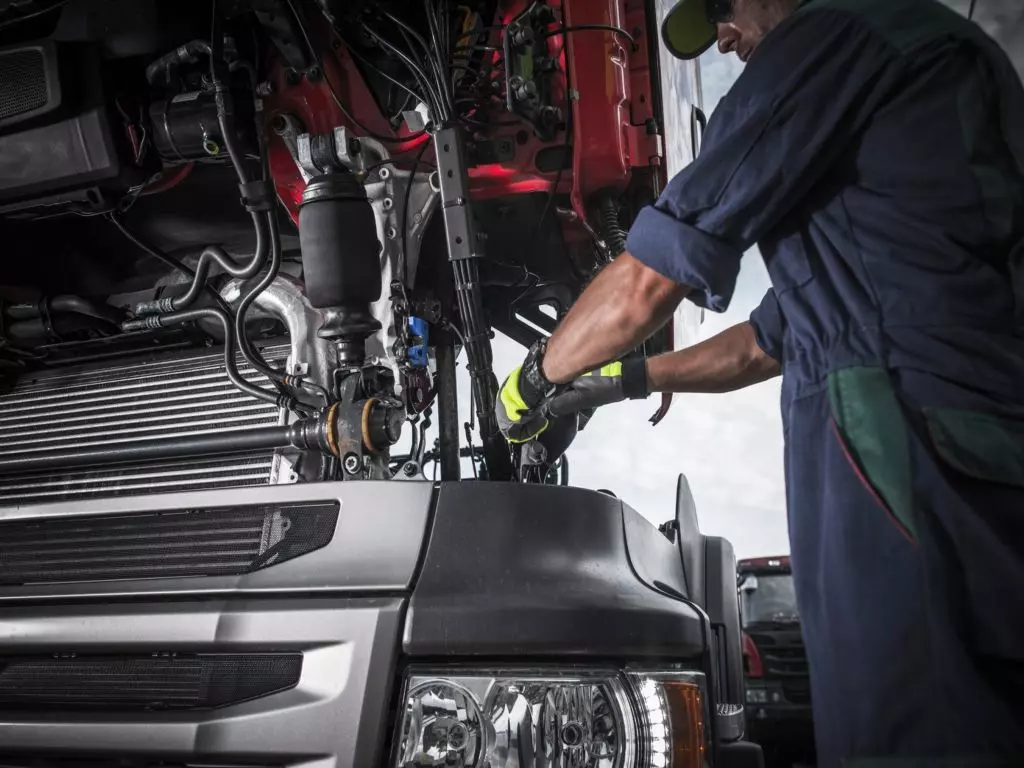 volvo is makinasi ozel servis ihtiyaclarinizi karsiliyor